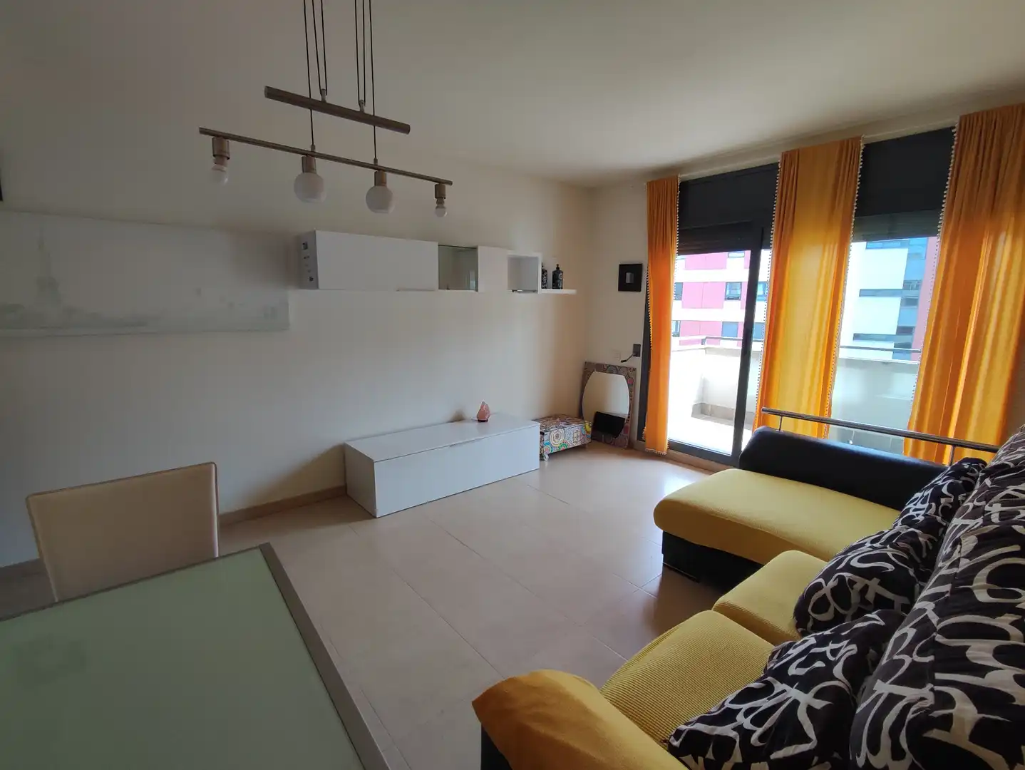 Sala de estar de Apartamento en venta en Lloret de Mar con Calefacción, Terraza y Horno