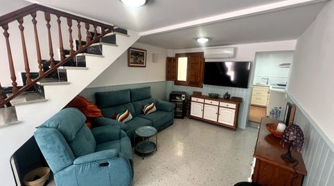 En venta, acogedora casa situada en la parte baja del casco antiguo de Salobreña, una ubicación ideal que combina encanto y comodi, immagine 2
