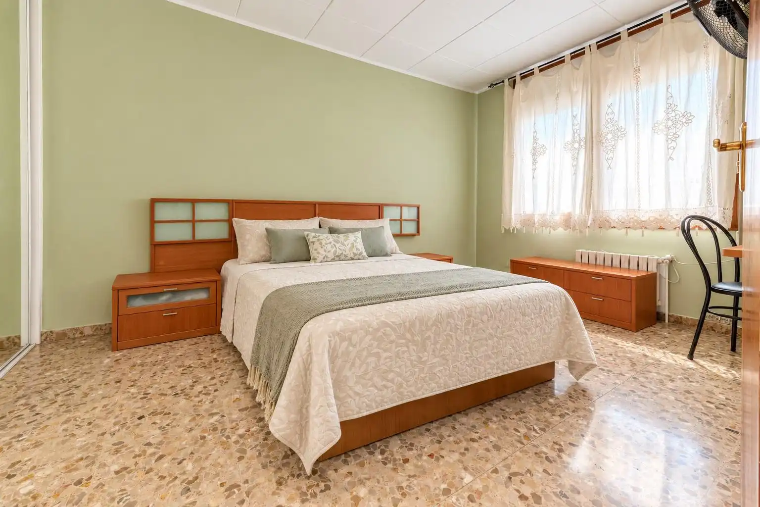 Appartamento con terrazza in vendita a Centre - Sant Oleguer, imagen 7