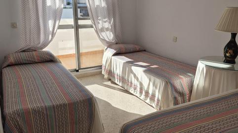 Foto 3 de Casa adosada en venda a Torre de Benagalbón, Málaga