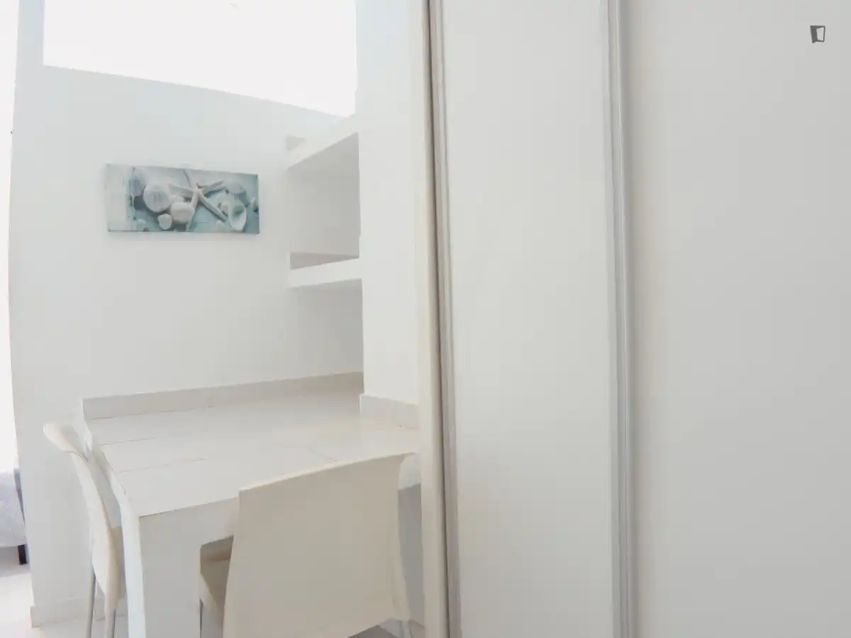 Wohnung zur Miete in Puerta del Ángel