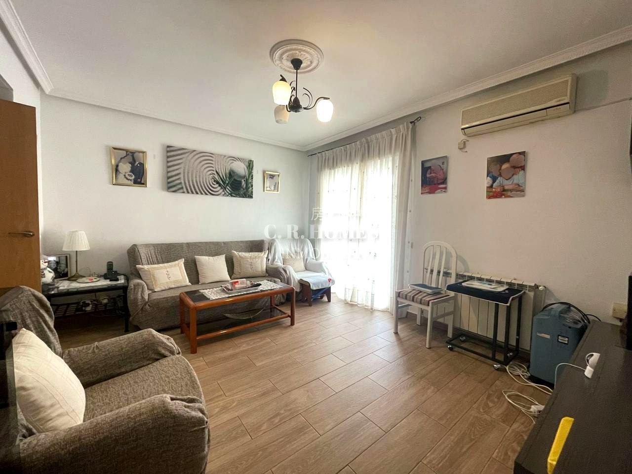 Sala d'estar de Pis en venda en Getafe amb Aire condicionat, Calefacció i Terrassa