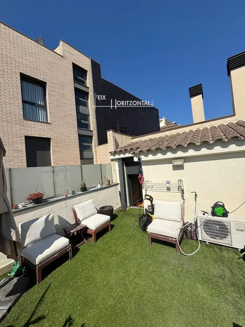 Terrassa de Dúplex de lloguer en Sabadell amb Aire condicionat, Calefacció i Moblat