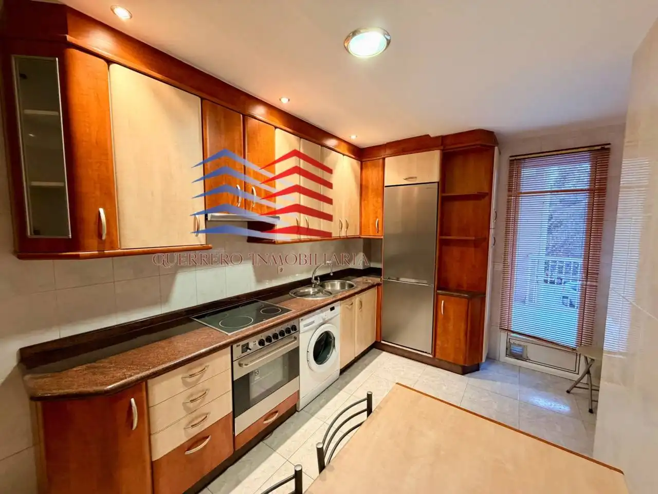 Kitchen of Flat for rent in Ourense Capital   with Heating, Parquet flooring and Storage room