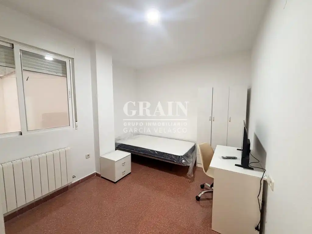 Habitación de Piso de alquiler en Albacete con Calefacción