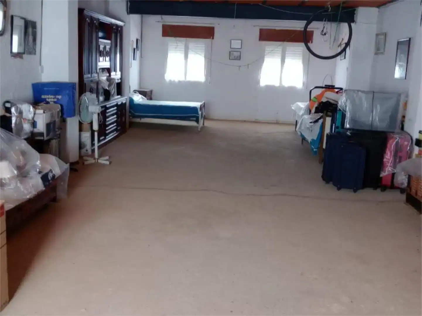 Casa adosada en venda en Monterrubio de la Serena amb Jardí privat, Moblat i Forn