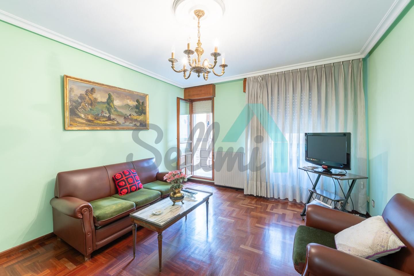 Living room of Flat for sale in Langreo  with Heating, Parquet flooring and Terrace