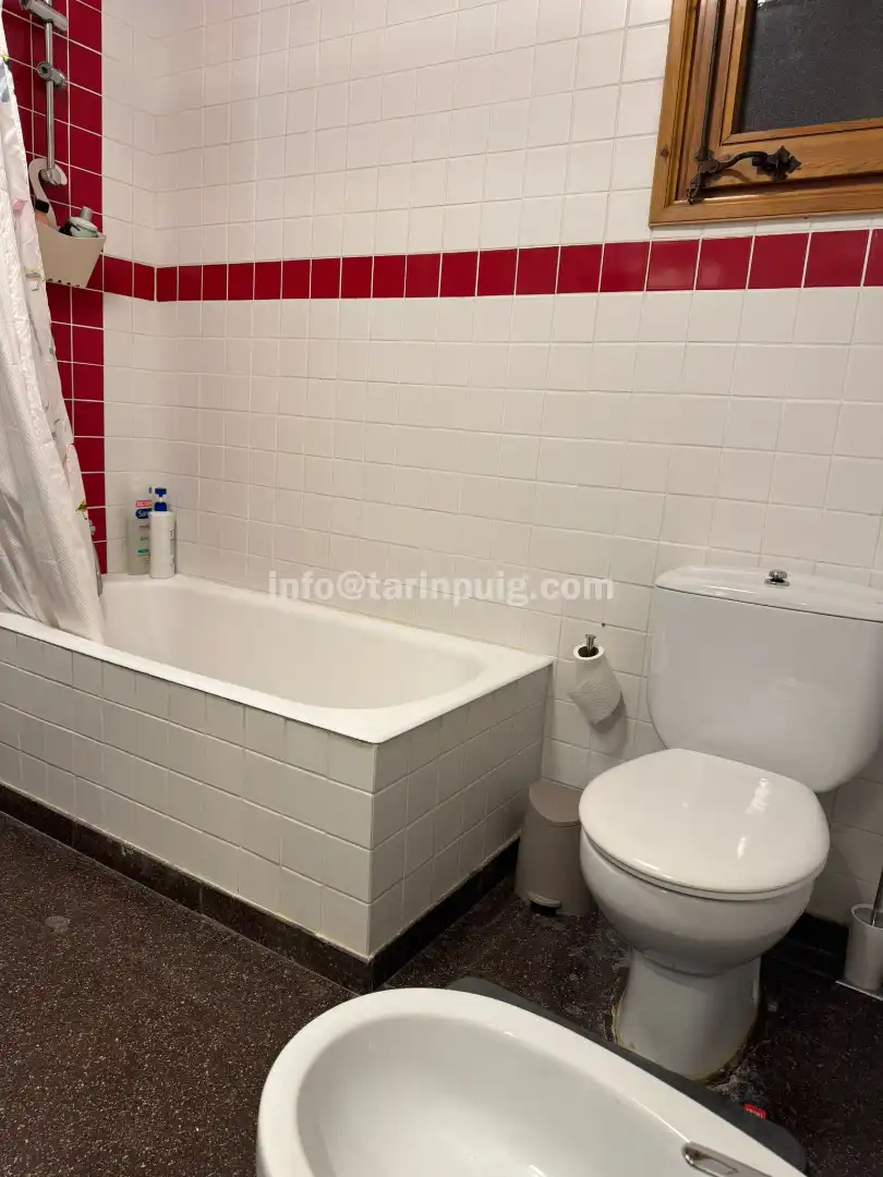 Baño de Casa o chalet en venta en Begues con Aire acondicionado, Calefacción y Jardín privado