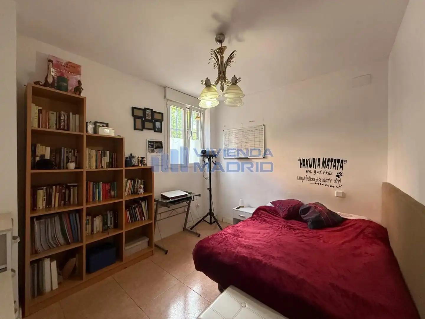Habitación de Piso en venta en Madrid con Calefacción