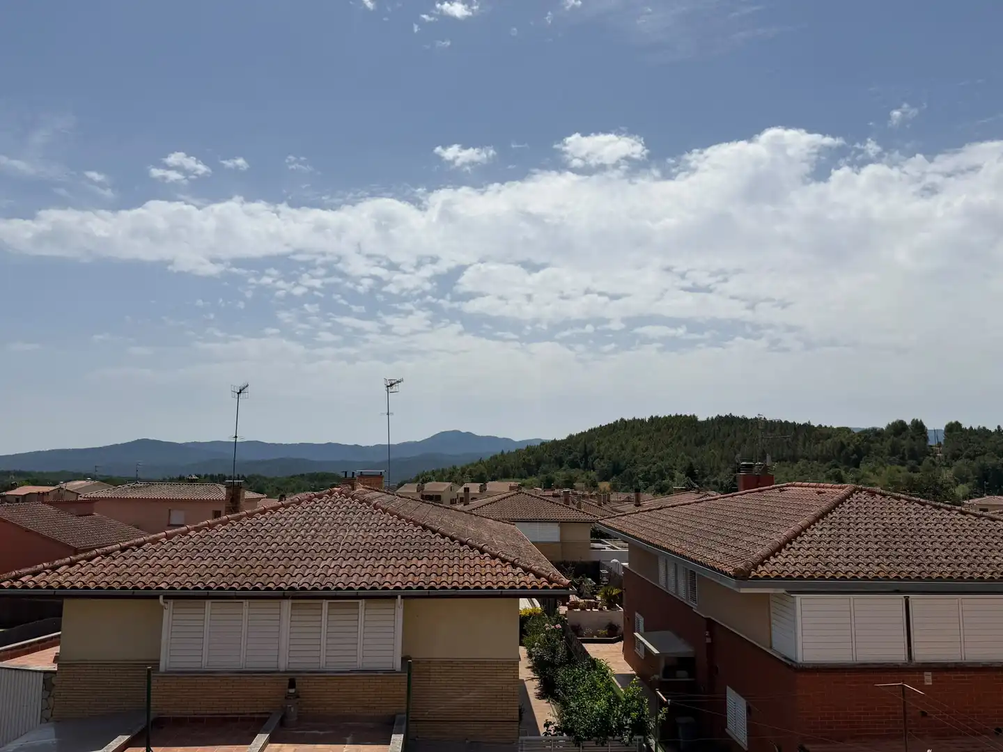 Vista exterior de Piso en venta en Breda con Calefacción
