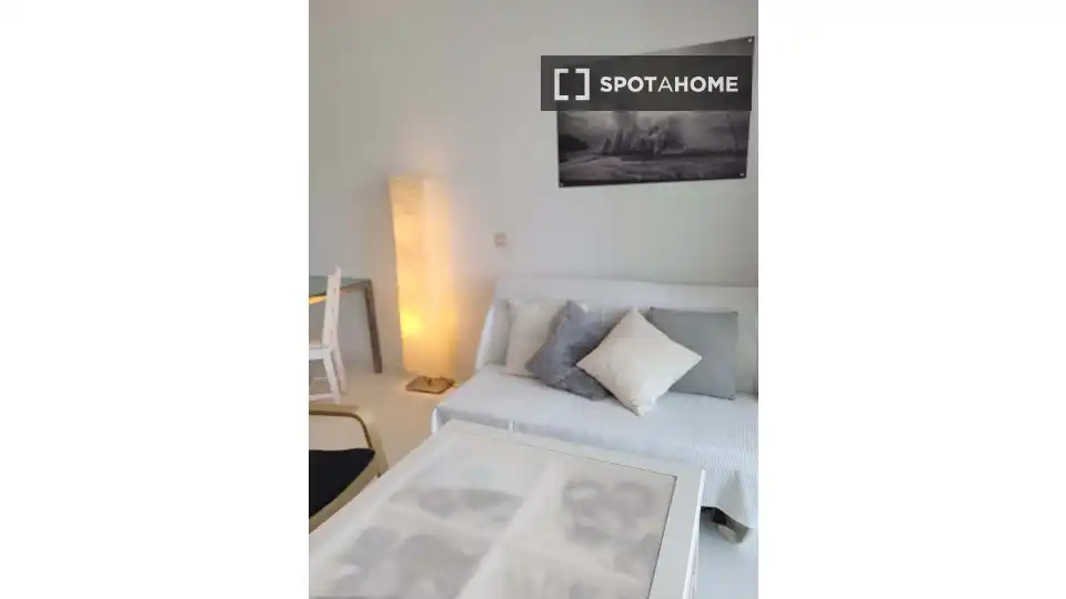 Habitación de Apartamento para compartir en Teguise con Aire acondicionado, Terraza y Amueblado
