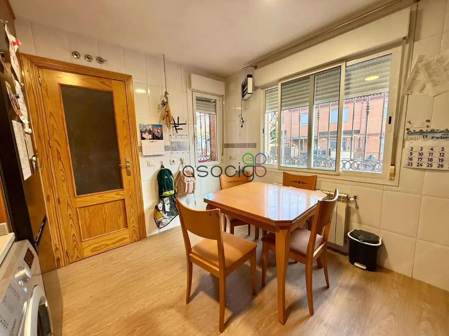 Cocina de Casa adosada en venta en Chiloeches con Calefacción y Jardín privado