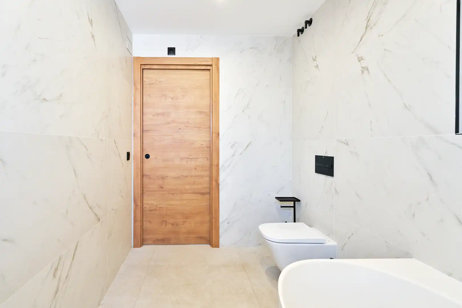 Badezimmer von Haus oder Chalet zum Verkauf in Mijas mit Heizung, Privatgarten und Terrasse