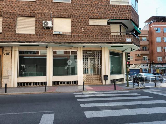 Local comercial en Alquiler en Casco Antiguo