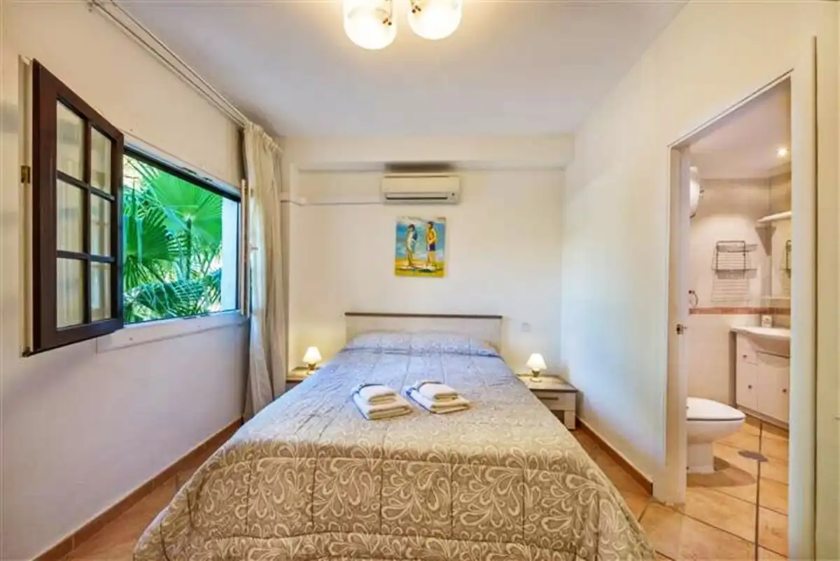 Bedroom of Apartments for rent in Marbella  with Air Conditioner, Furnished and Balcony