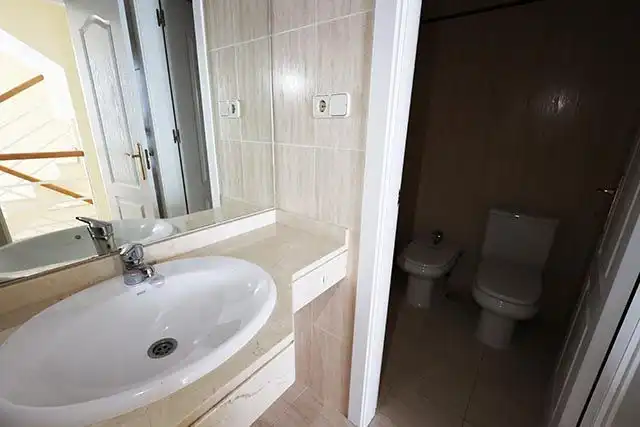 Bany de Casa o xalet en venda en Moralzarzal amb Calefacció, Jardí privat i Terrassa