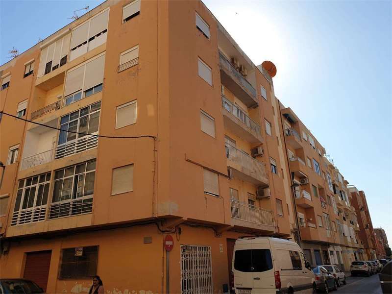 Vista exterior de Pis en venda en  Almería Capital