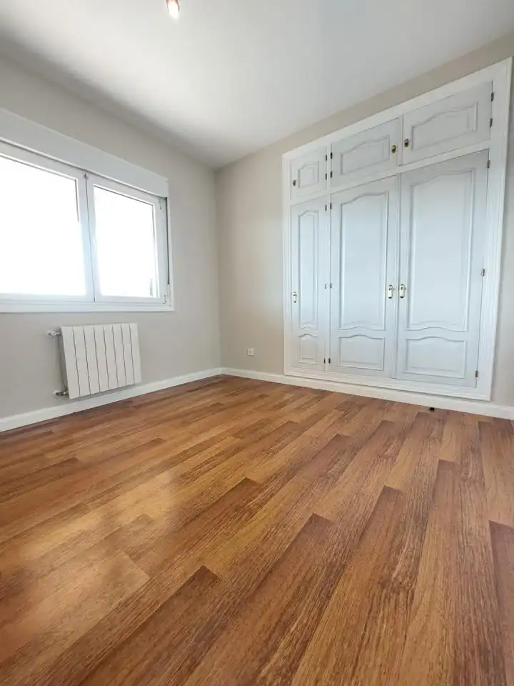 Bedroom of Houses for sale in Gijón   with Heating, Private garden and Terrace