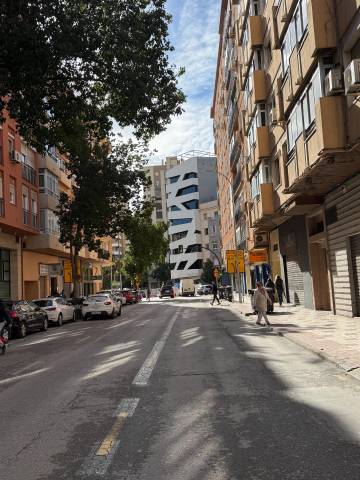 Piso en Alquiler en Calle ALONSO DE PALENCIA en Carranque - Haza Cuevas