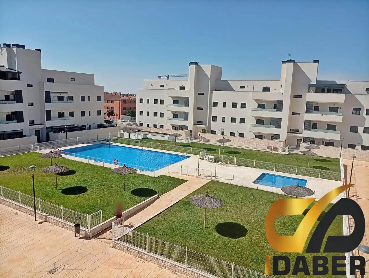 Piscina de Piso de alquiler en Illescas con Aire acondicionado, Calefacción y Trastero