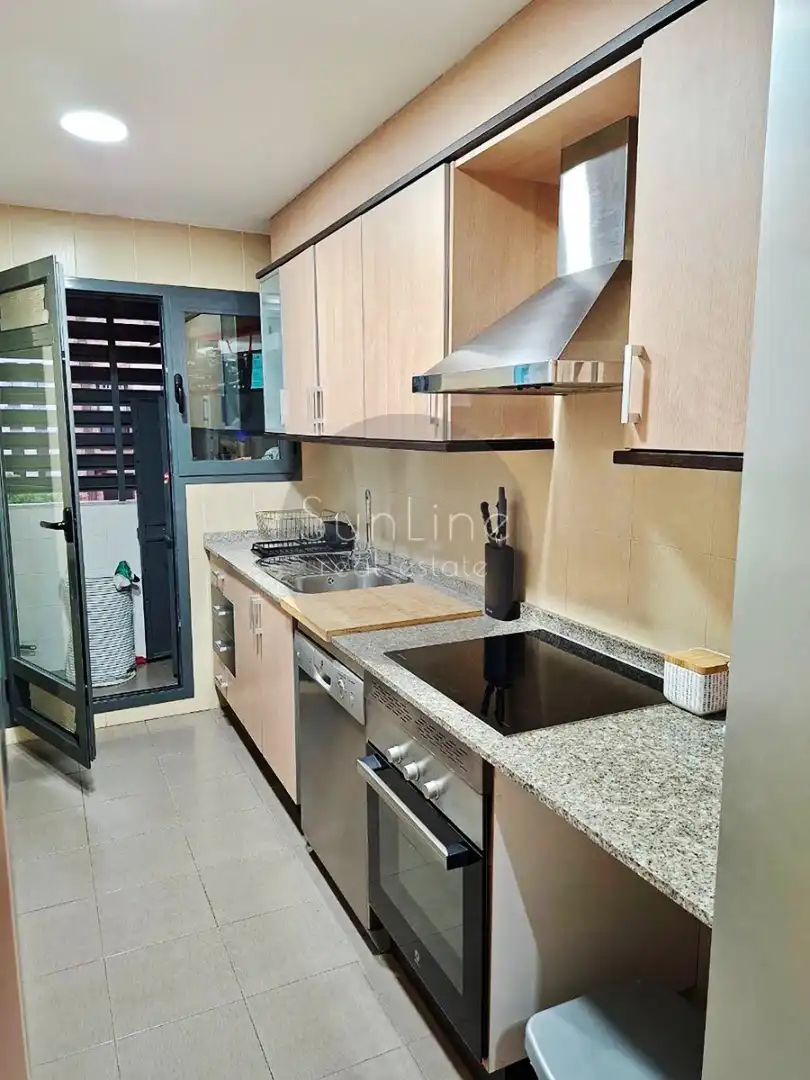 Piso con terraza en venta en Carrer de Montreal 76, imagen 11