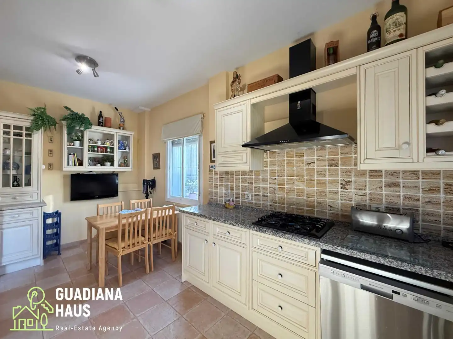 Kitchen of Houses for sale in Isla Cristina  with Air Conditioner, Heating and Private garden