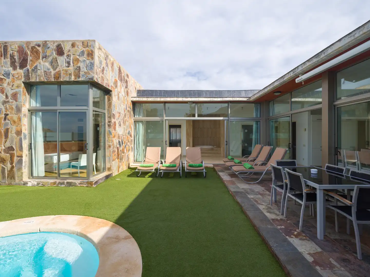 Terrassa de Casa o xalet de lloguer en Mogán amb Aire condicionat, Calefacció i Jardí privat