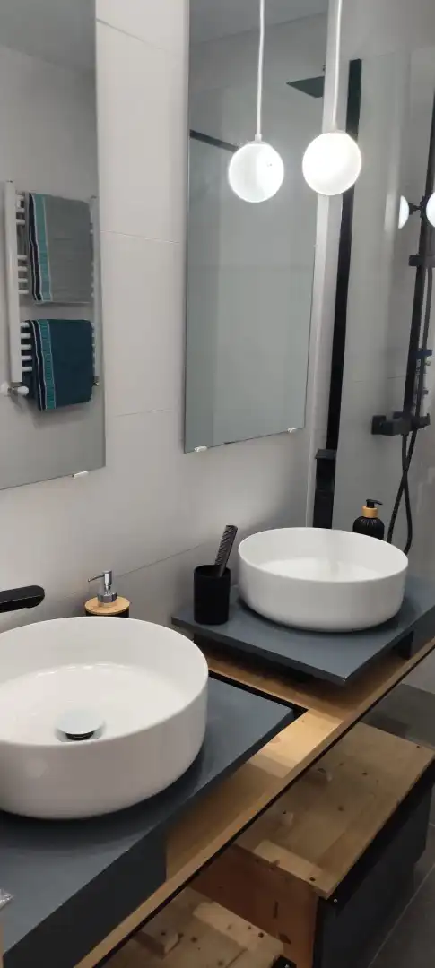 Baño de Piso de alquiler en Castro-Urdiales con Calefacción, Terraza y Amueblado