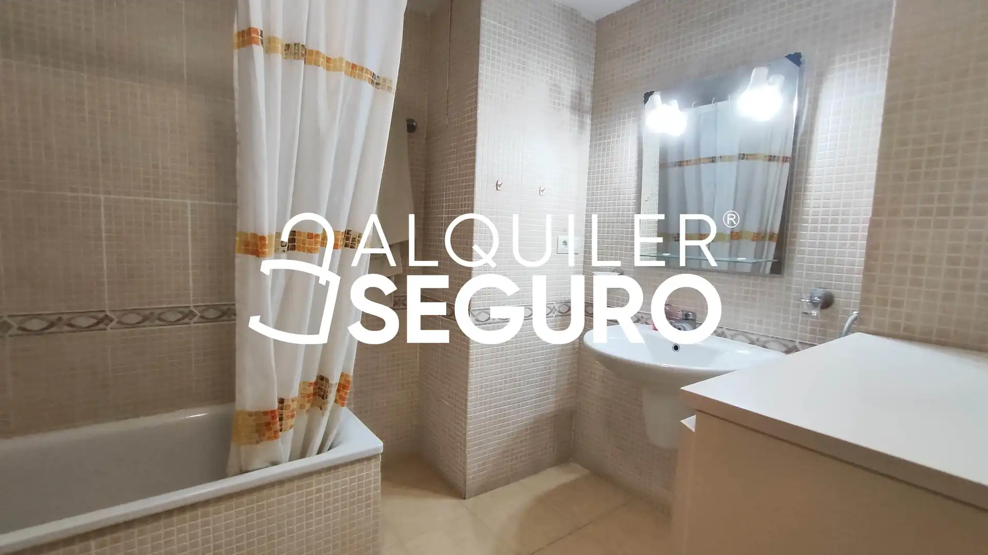 Bathroom of Flat for rent in Sagunto / Sagunt  with Air Conditioner and Furnished