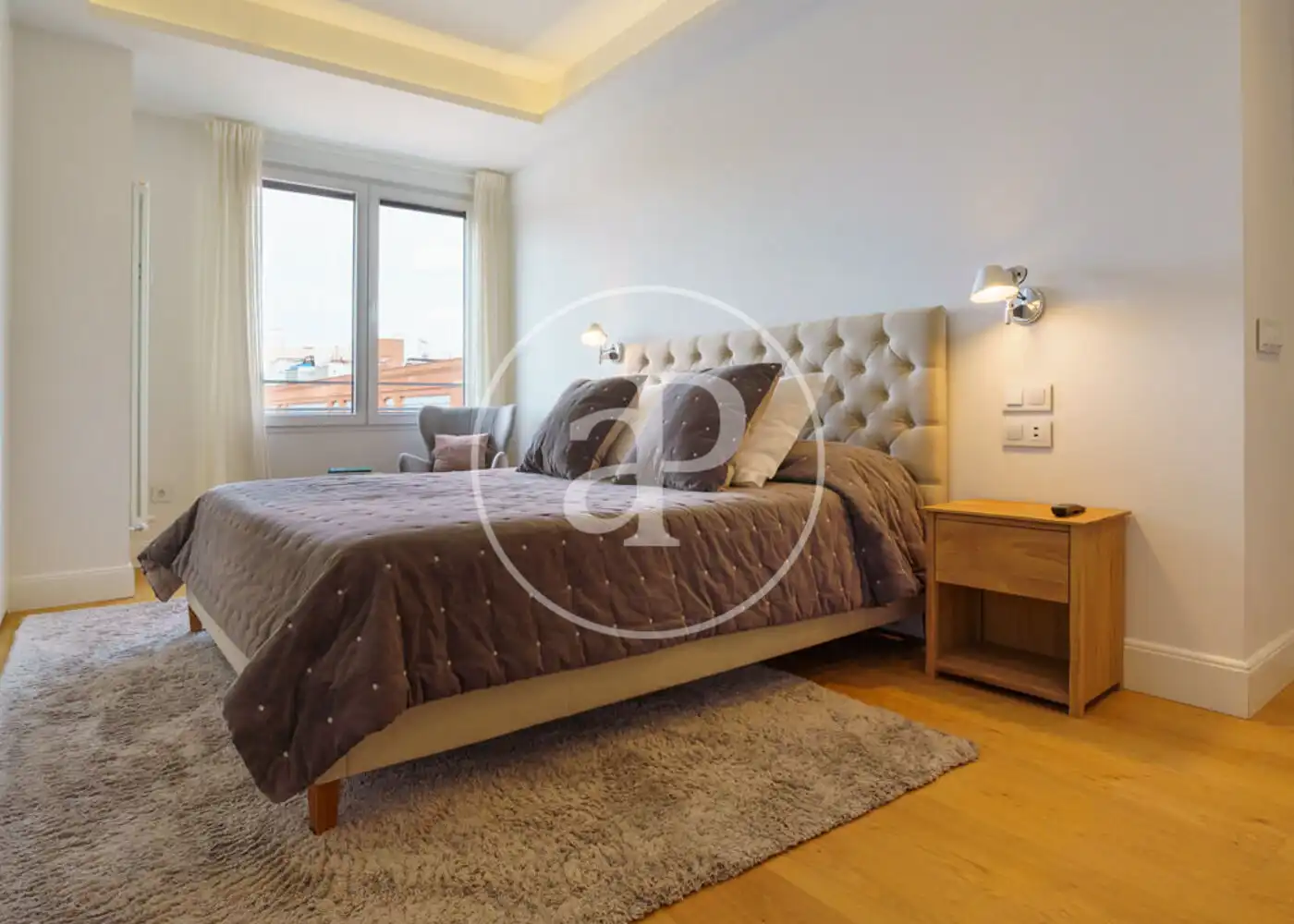 Bedroom of Flat for rent in Madrid  with Air Conditioner, Heating and Furnished