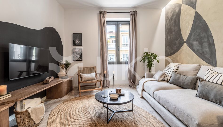 Apartamento de alquiler en Calle del Cardenal Cisneros, Trafalgar - Imagen 2