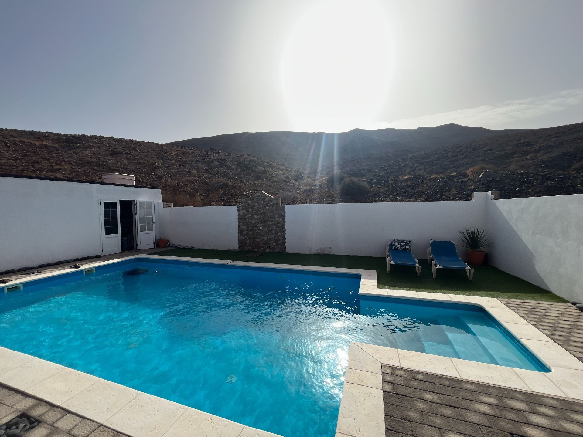 Swimming pool of House or chalet for sale in Tuineje  with Air Conditioner, Private garden and Swimming Pool