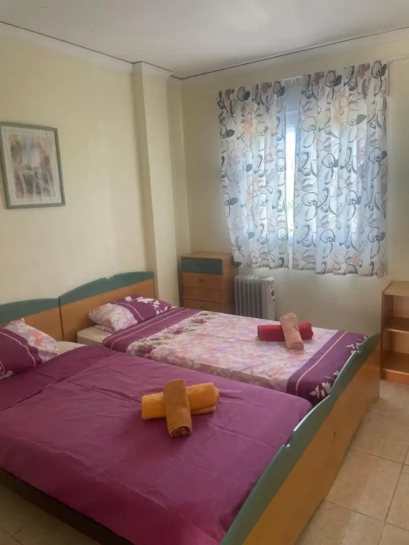 Habitación de Casa adosada de alquiler en Els Poblets con Aire acondicionado, Calefacción y Jardín privado