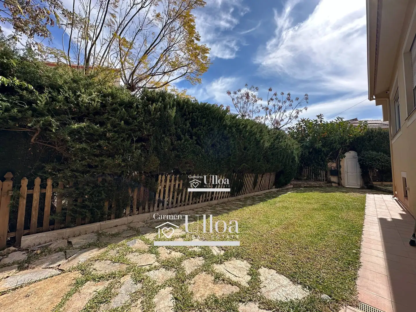 Jardí de Casa o xalet en venda en Alicante / Alacant amb Aire condicionat, Calefacció i Jardí privat