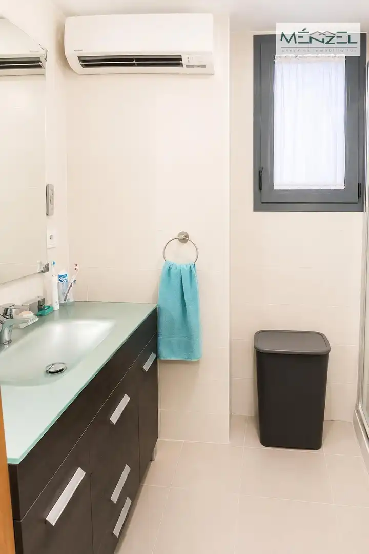 Bathroom of Flat for sale in Sevilla
