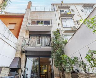 Exterior view of House or chalet for sale in  Barcelona Capital  with Air Conditioner, Heating and Private garden