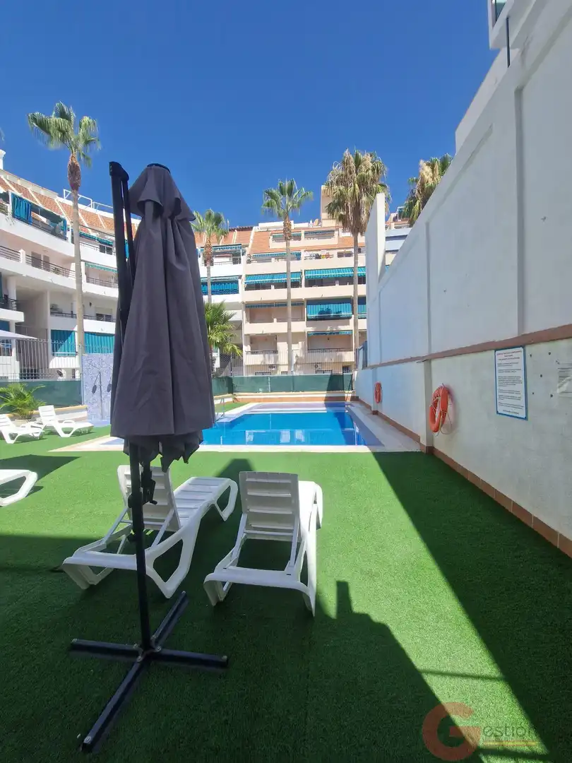 Piscina de Àtic en venda en Gualchos amb Aire condicionat, Terrassa i Piscina comunitària