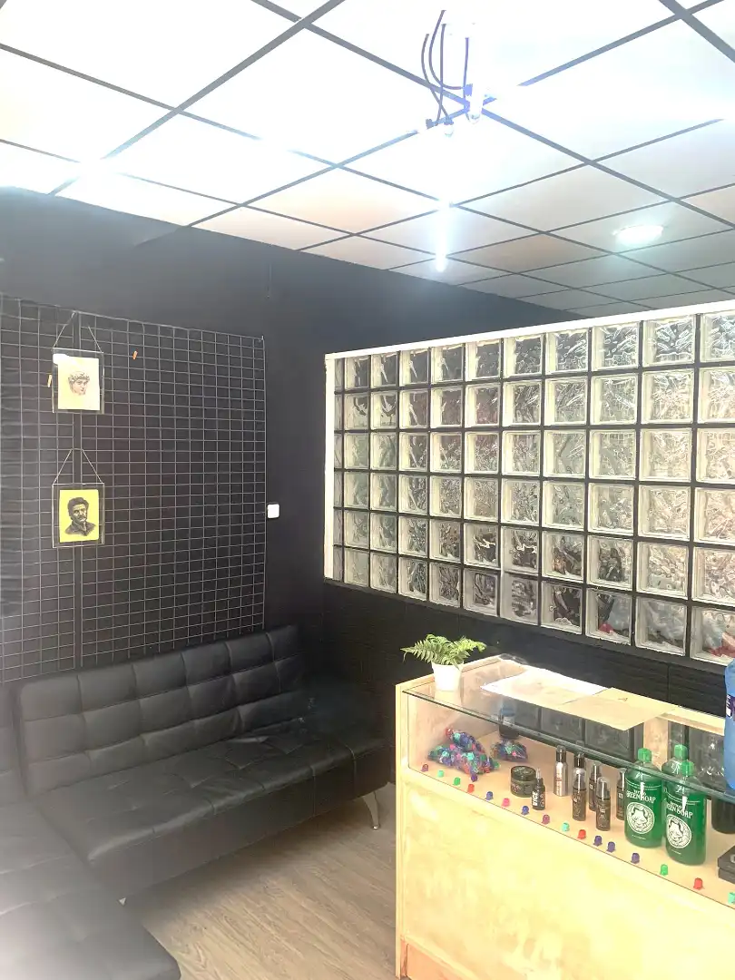 Business premises for sale in Calle Santa Rosalía, imagen 5