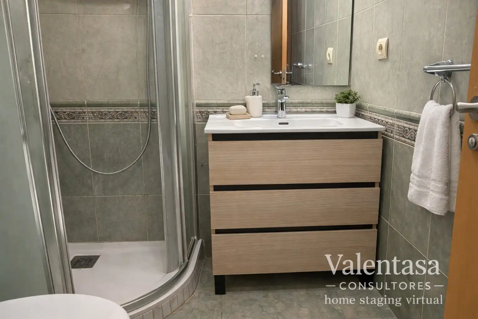 Baño de Casa adosada en venta en Siete Aguas con Calefacción, Terraza y Amueblado