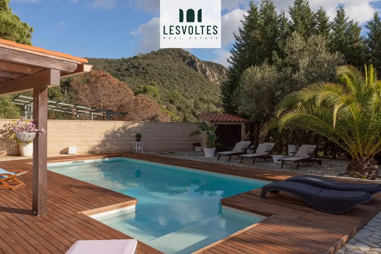 House with pool for sale in Carrer de la Volta de l'arboç, imagen 2