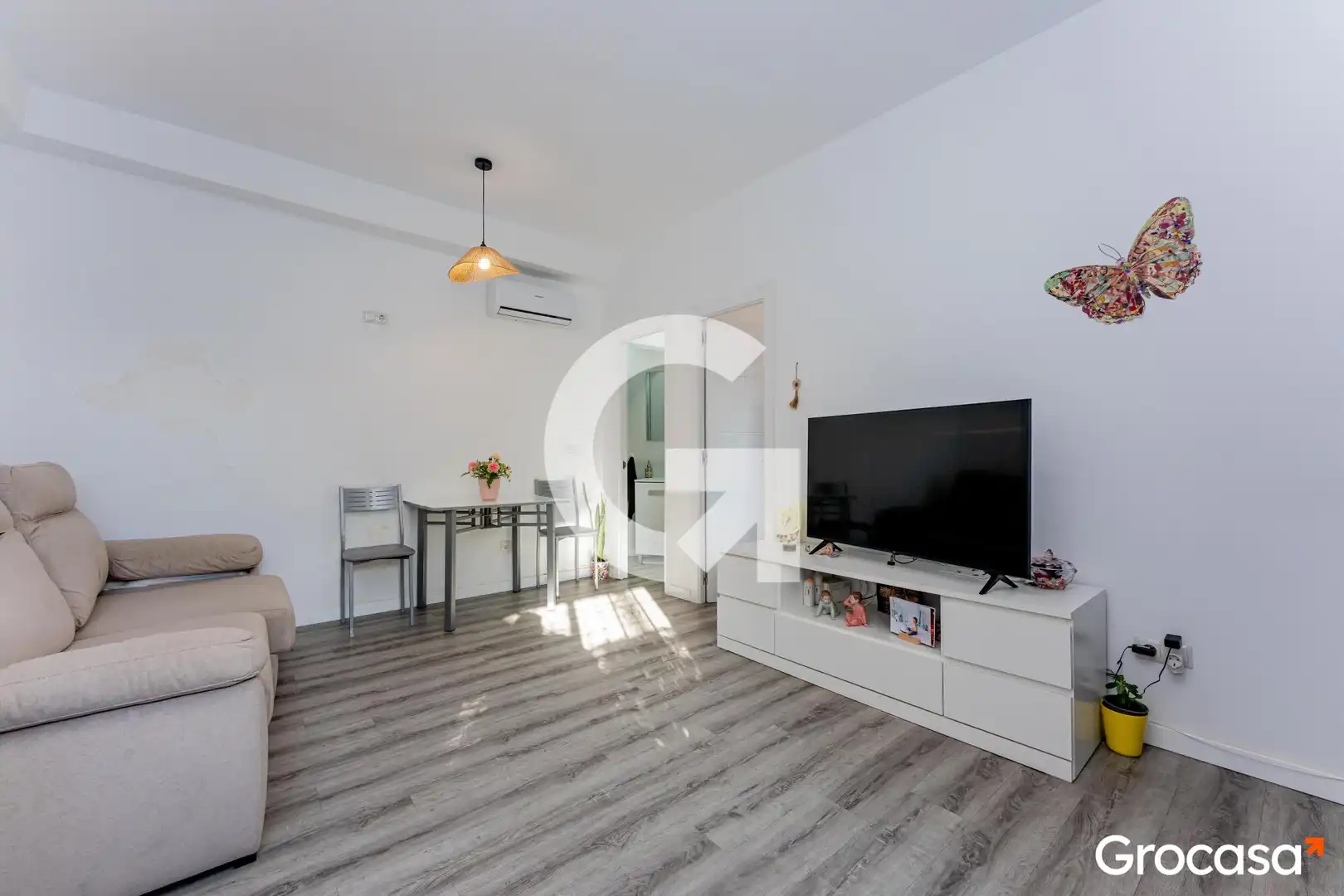 Living room of Flat for sale in Cornellà de Llobregat