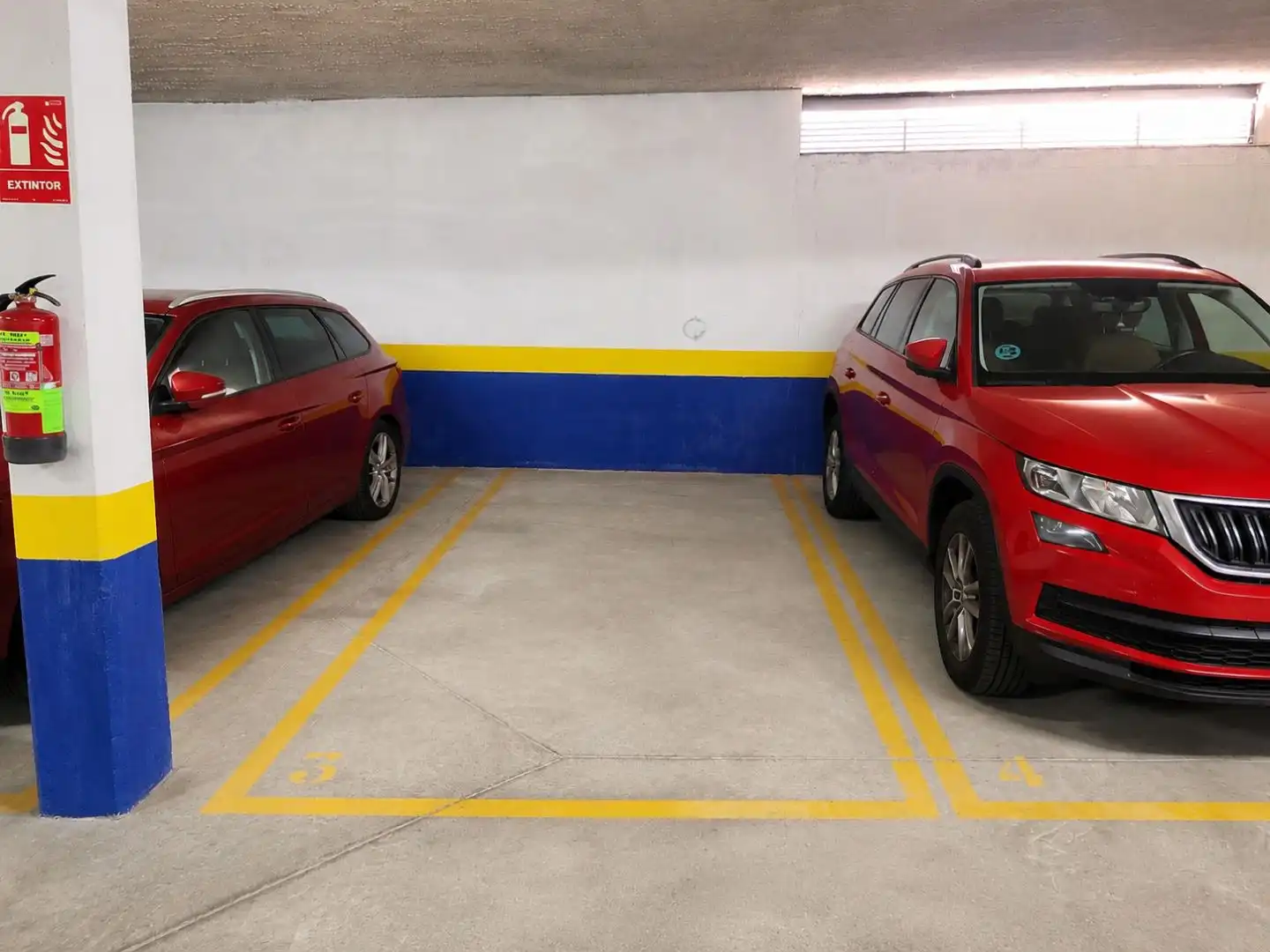 Parking of Garage for rent in Paracuellos de Jarama