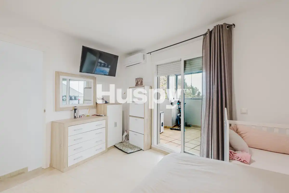 Casa a schiera con terrazza in vendita a Calle Matrona Dionisia Perles B, imagen 9