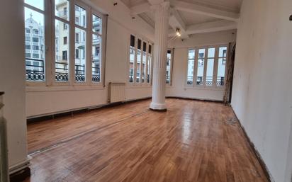 Living room of Flat for sale in Donostia - San Sebastián   with Heating and Balcony