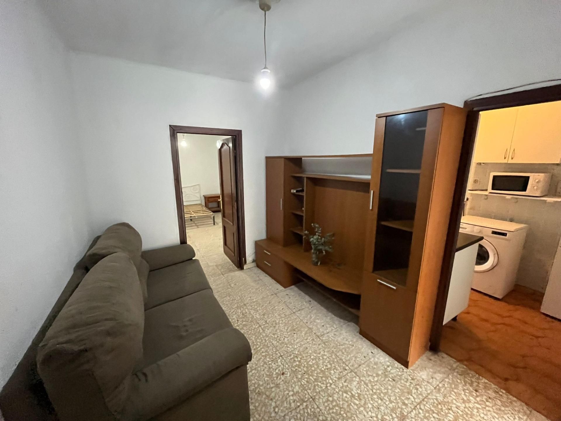 Living room of Flat for sale in  Sevilla Capital
