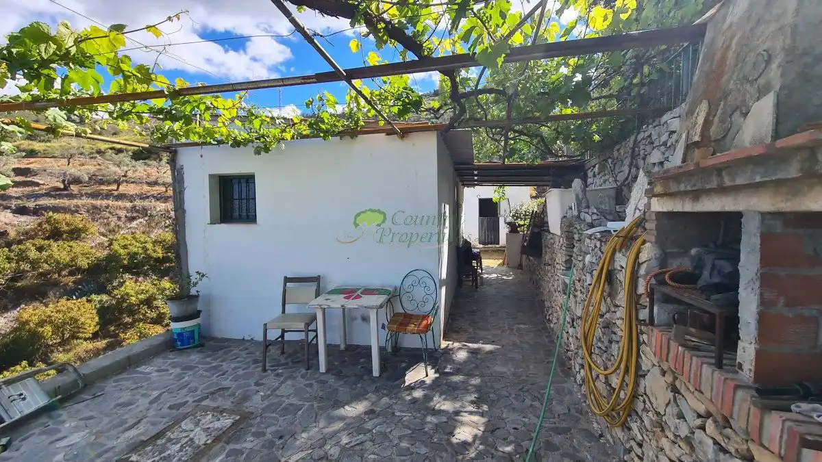 Vista exterior de Finca rústica en venta en Cómpeta con Jardín privado, Terraza y Trastero