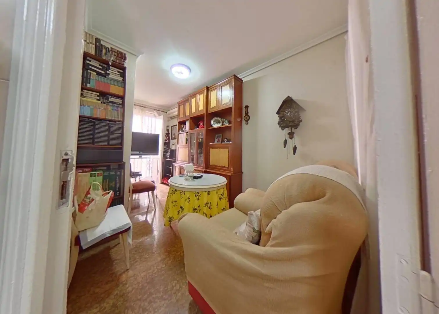 Living room of Flat for sale in Córdoba  with Air Conditioner, Terrace and Storage room