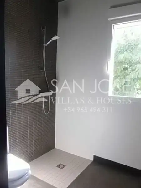 Baño de Casa o chalet en venta en Aspe con Calefacción, Jardín privado y Trastero
