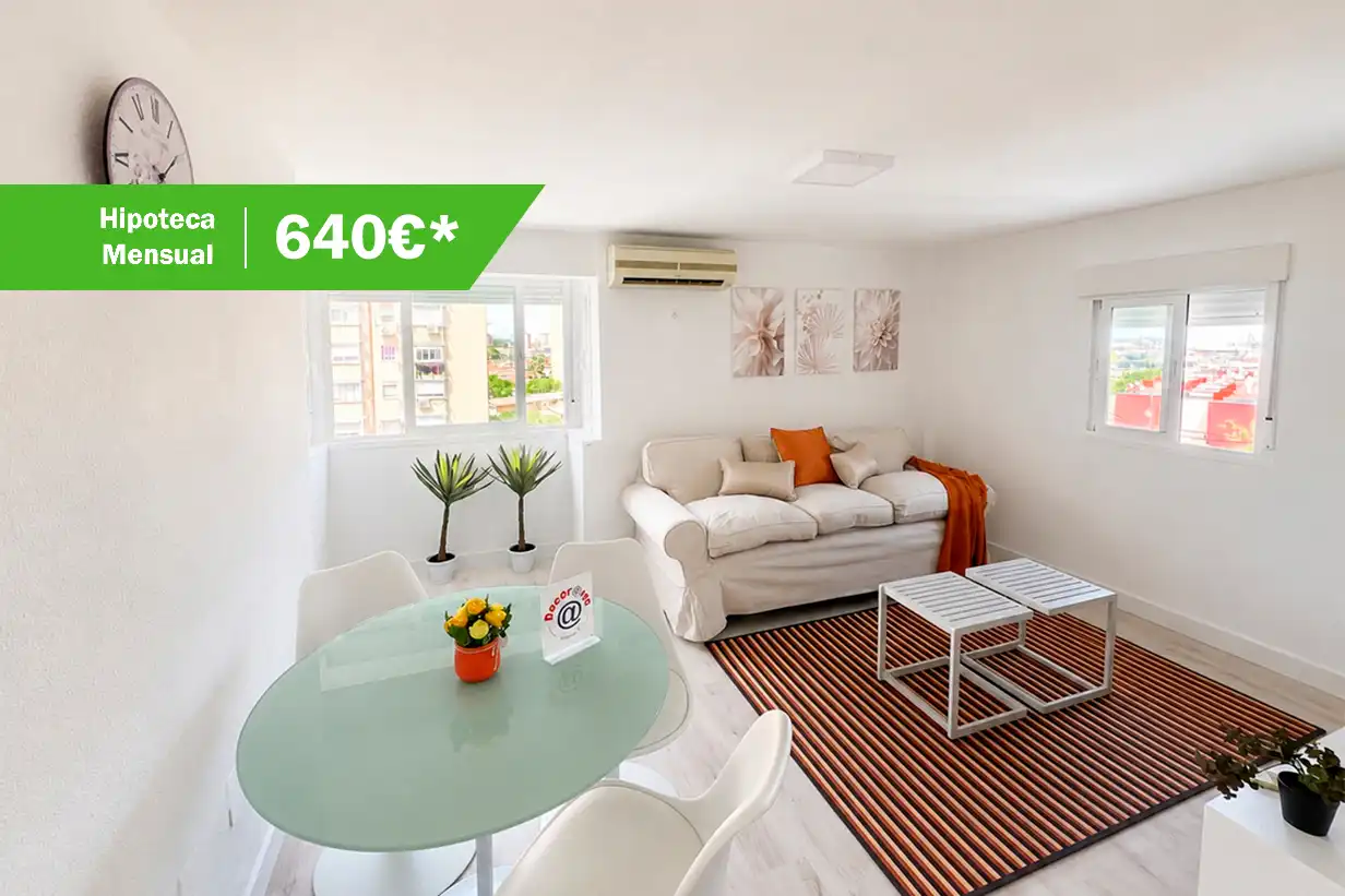 Piso con ascensor en venta en Calle del Castillo de Simancas 2