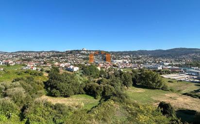 Vista exterior de Pis en venda en Vigo 